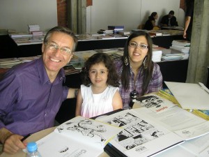 Civitelli (na foto com Ana Beatriz e Andreia Sofia), sempre sorridente e feliz em Portugal