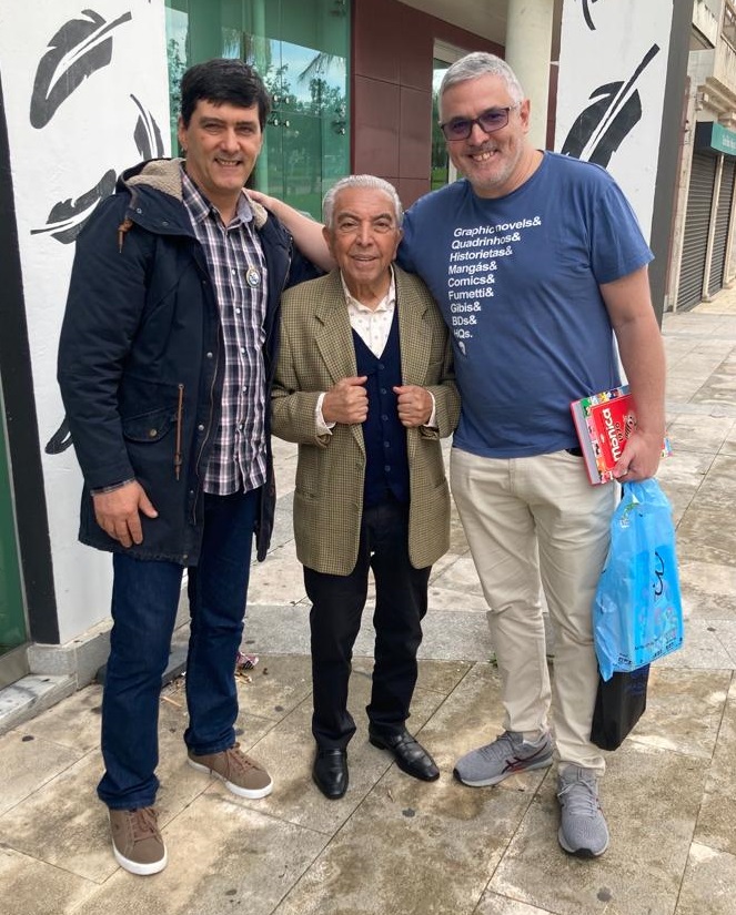 Com Mauricio de Sousa, um dos mais famosos cartunistas do Brasil, sendo o criador da Turma da Mônica e com o Amigo Sidney Gusman, jornalista brasileiro e um dos maiores especialistas de banda desenhada a nível mundial que já não via desde 2010