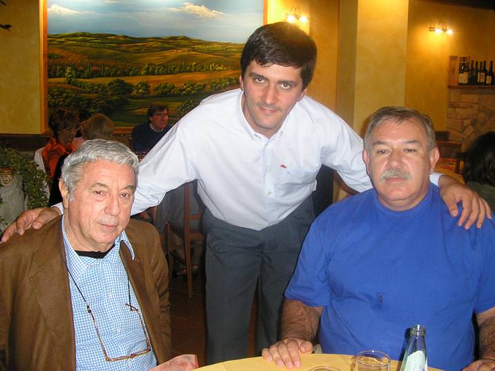 Sergio Bonelli, José Carlos Francisco e Dorival Vitor Lopes jantando em Milão